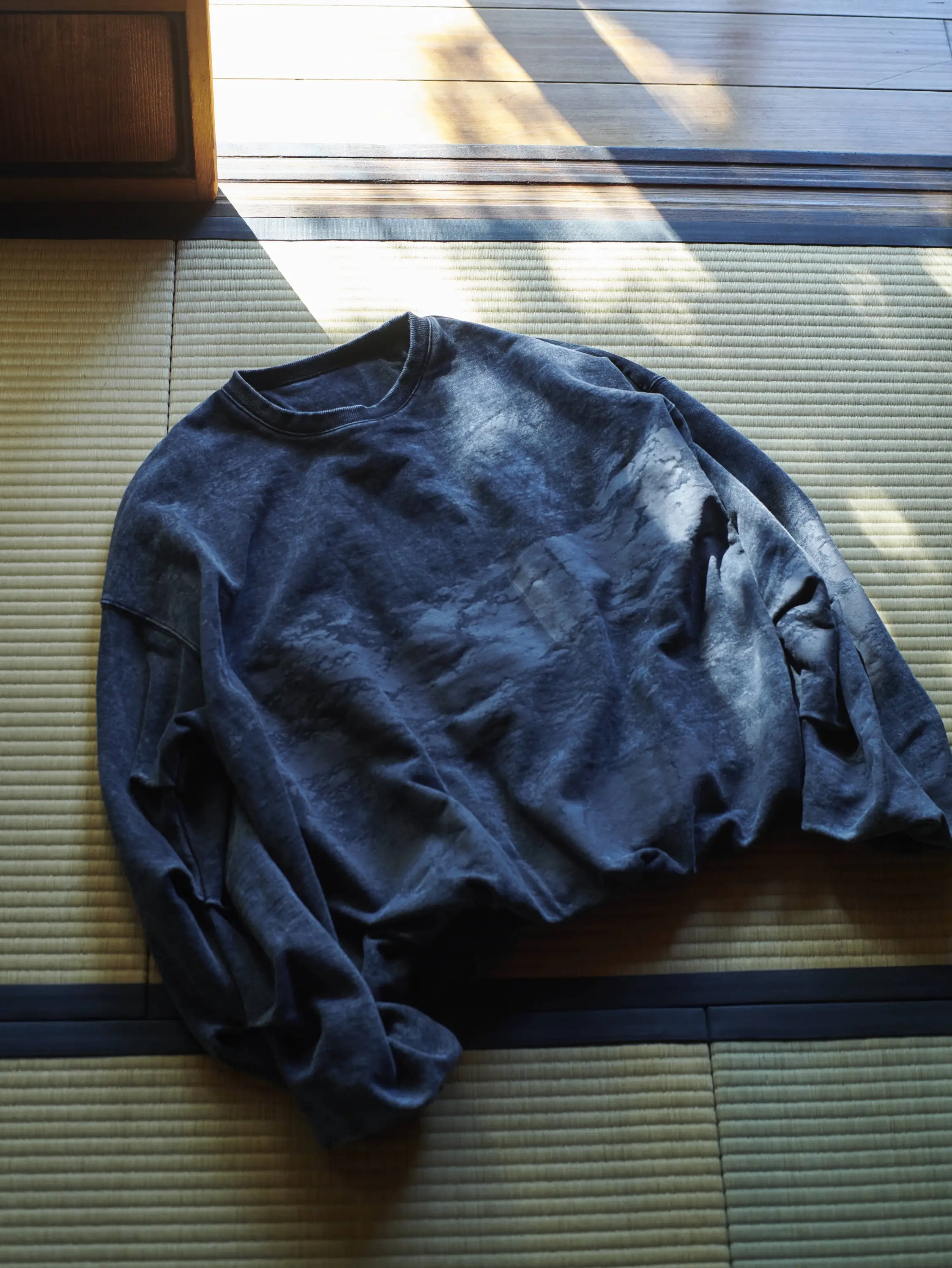 Art Printed Pigment Pullover